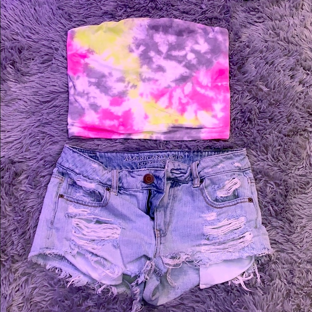 American Eagle Jean Shorts with Multi color Tubtop